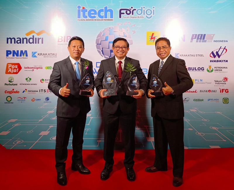 Direktur Utama Petrokimia Gresik Dinobatkan Sebagai The Best CEO for Corporate Digital Transformation of The Year